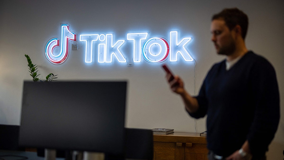TikTok addiction: Experts weigh in on the social media craze and what's behind the app's ‘massive' influence